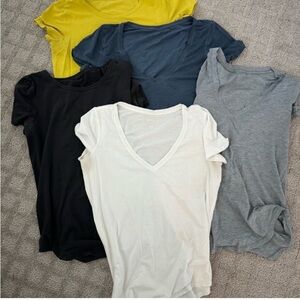 Lululemon shirt bundle